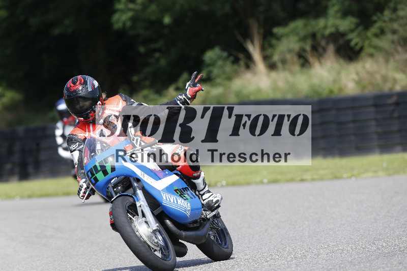 Archiv-2025/42 07.08.2025 Peter Studer Girls Day ADR/Gruppe pink/247